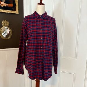 RedHead for her vintage Red and purple Checkered flannel Shirt, 100% cotton, EUC